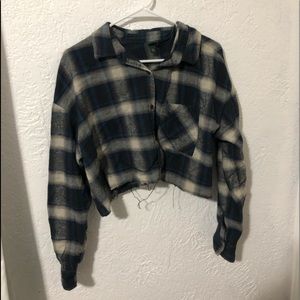 Cropped button up flannel XXL
